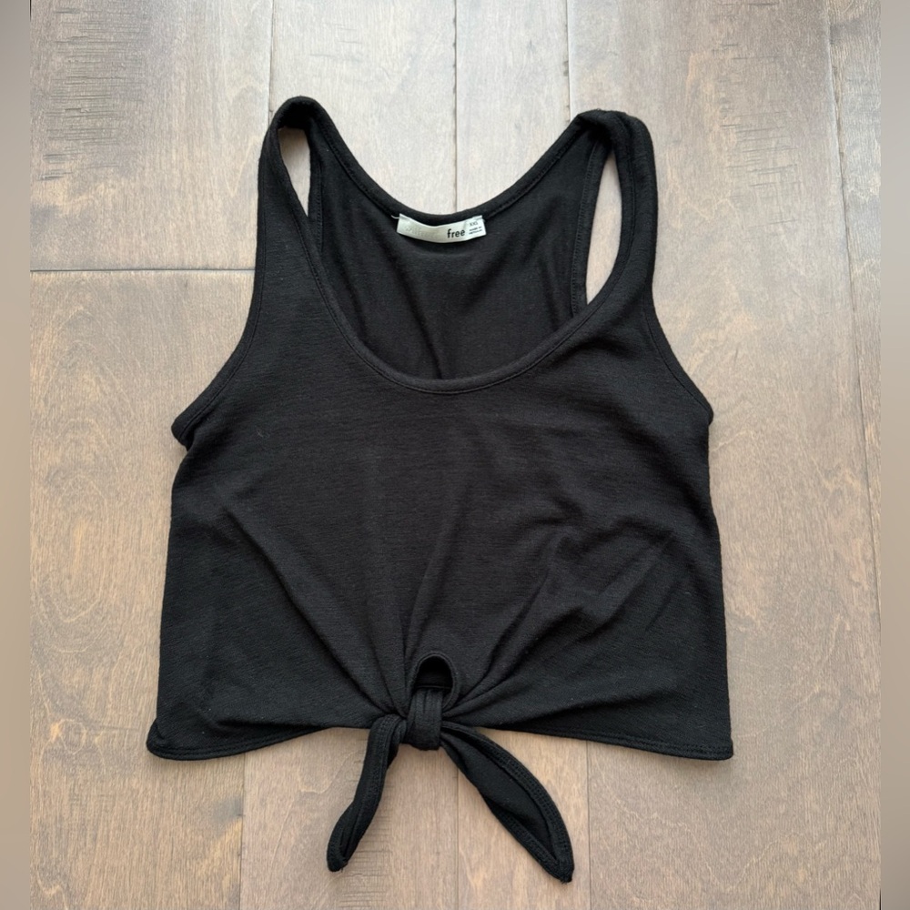 Aritzia Wilfred Free Tie Front Knot Tank - Picture 3 of 9